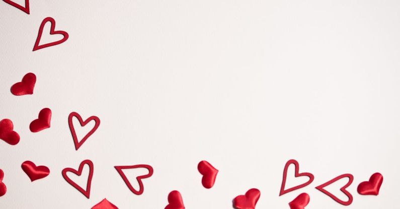 Valentine’s Day - Mini Red Hearts Wallpaper